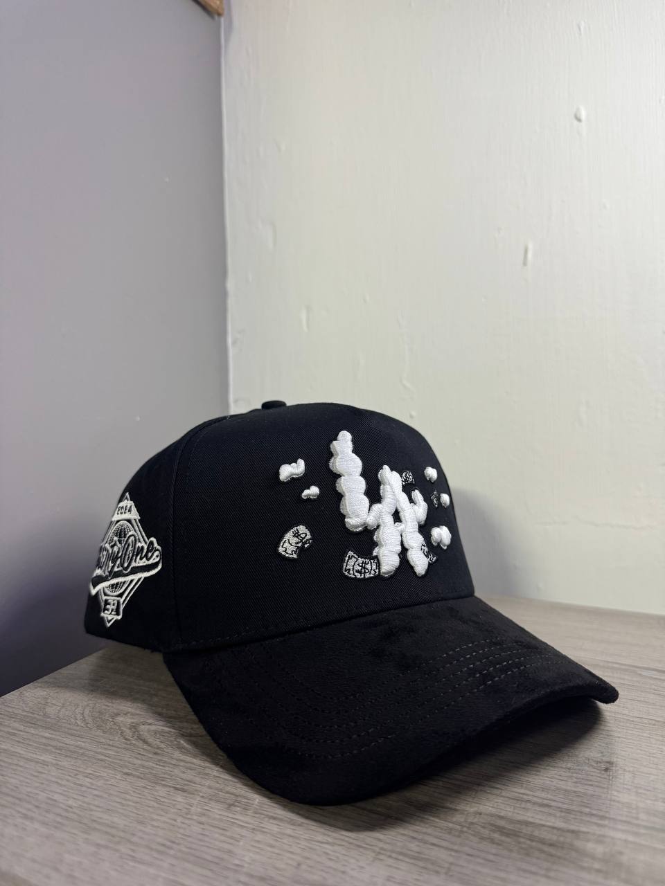 GORRA 31 HATS LA MONEY CLOUDS BLACK VERSION